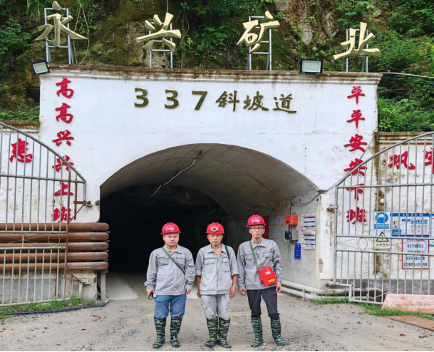 1760324964863961.png 518f5576-a974-416d-82ce-51553a2e8915.png